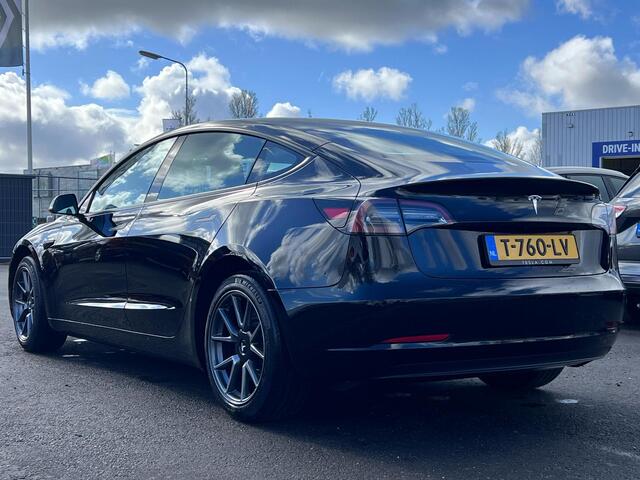 Tesla Model 3 Standard RWD Plus 60 kWh