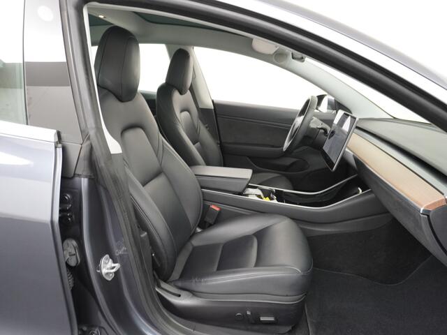 Tesla Model 3 AWD Long Range 75kWh 463PK Leder Lmv 19" FSD-Full Self Driving Computer-3 Premium Audio 4wd AutoPilot Panoramadak Camera's Leer Adaptive-Cruise-Control+Stop&Go Pdc-a+v Dual-Ecc Dual-Motor Keyless Stoel en achterbank verwarming Electr.Stoelen+Memory+Easy-E
