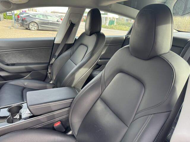 Tesla Model 3 Long Range AWD 75 kWh*Premium Audio*