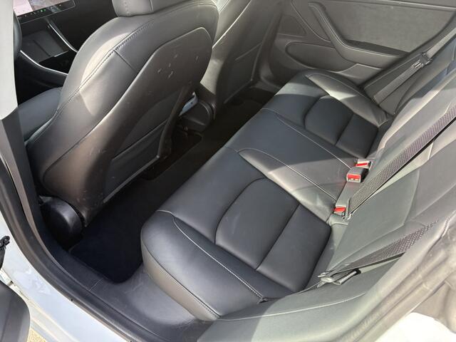 Tesla Model 3 Long Range AWD 75 kWh / LEER / PANORAMADAK / AUTOPILOT / 82dkm! / INCL BTW