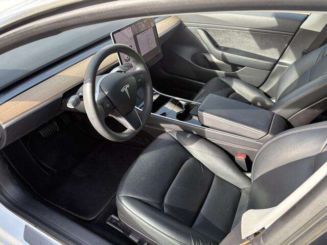 Tesla Model 3 Long Range AWD 75 kWh / LEER / PANORAMADAK / AUTOPILOT / 82dkm! / INCL BTW