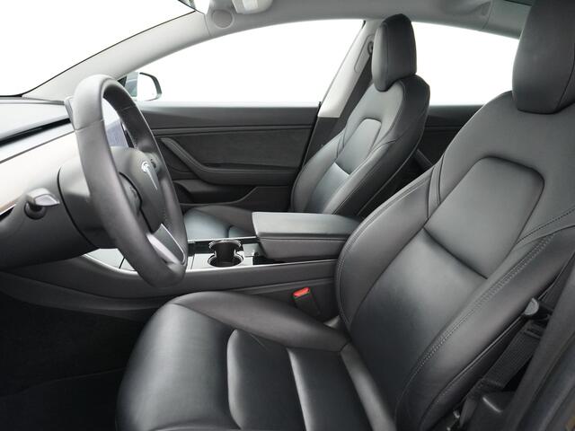 Tesla Model 3 Long Range AWD 75kWh 463PK 18" FSD-Computer 3 Premium Audio 4WD AutoPilot Panoramadak Camera's Leder Adaptive-Cruise-Stop&Go Pdc Ecc Dual Motor Stoel en achterbank verwarming Keyless Electr.Stoelen+Memory+Easy-Entry WiFi Origineel Nederlandse auto Grootst