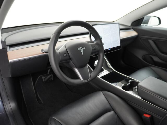 Tesla Model 3 Long Range AWD 75kWh 463PK 18" FSD-Computer 3 Premium Audio 4WD AutoPilot Panoramadak Camera's Leder Adaptive-Cruise-Stop&Go Pdc Ecc Dual Motor Stoel en achterbank verwarming Keyless Electr.Stoelen+Memory+Easy-Entry WiFi Origineel Nederlandse auto Grootst