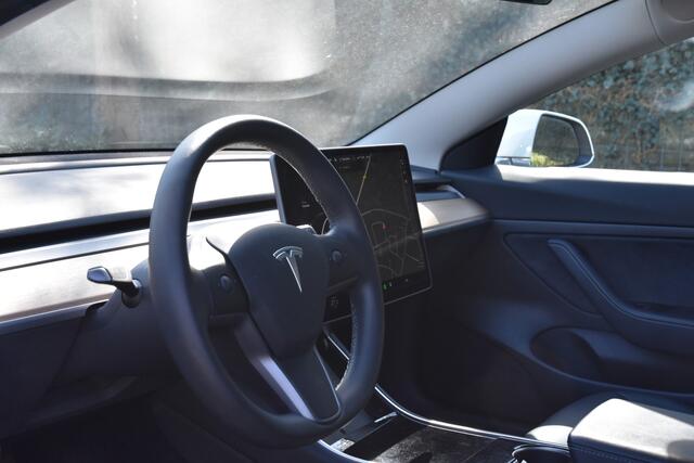 Tesla Model 3 Standard RWD Plus 60 kWh | TREKHAAK | AUTO PILOT | 360 CAMERA