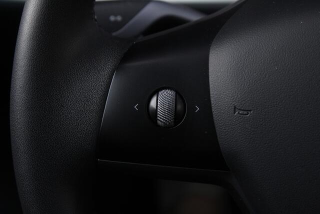 Tesla Model 3 Long Range AWD 75 kWh | AutoPilot 3.0 |
