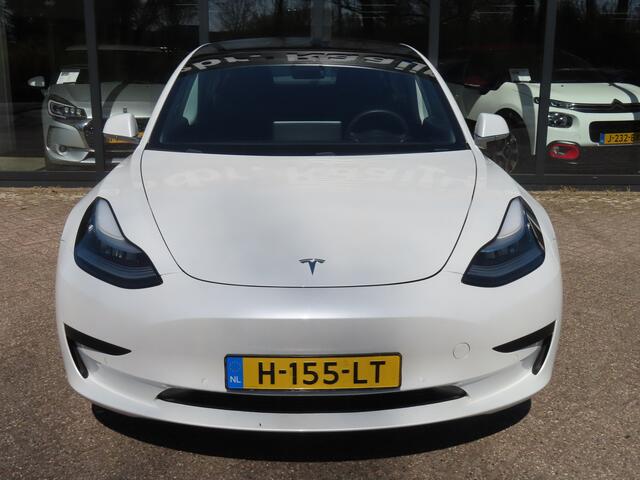 Tesla Model 3 Standard RWD Plus 60 kWh