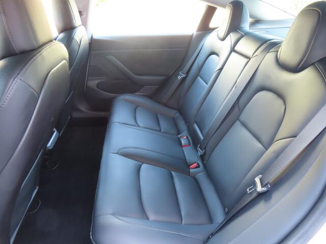 Tesla Model 3 Standard RWD Plus 60 kWh