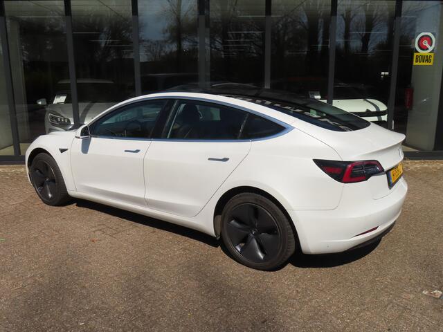 Tesla Model 3 Standard RWD Plus 60 kWh