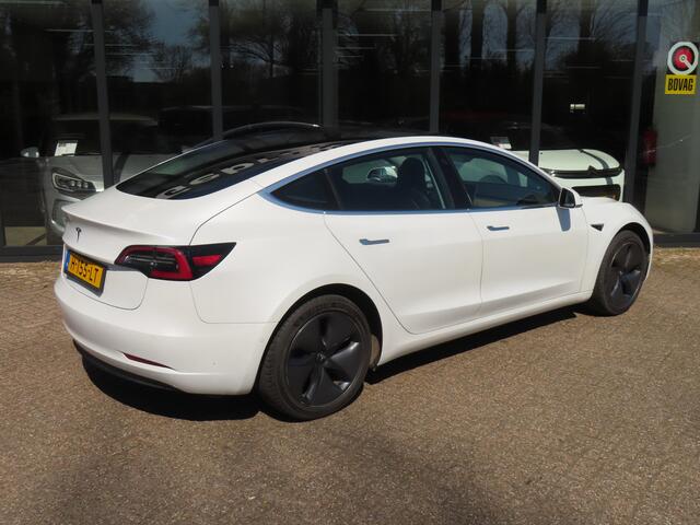 Tesla Model 3 Standard RWD Plus 60 kWh