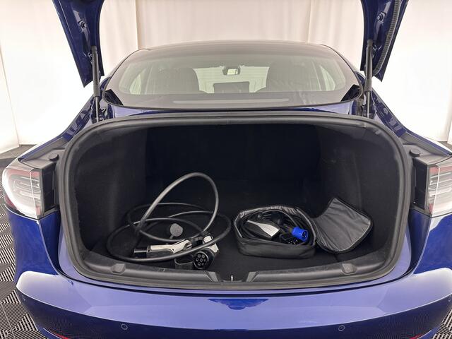 Tesla Model 3 Long Range AWD 75 kWh [ 3-Fase ] (INCL-BTW) Aut. *PANO | AUTO-PILOT | NAPPA-LEATHER | KEYLESS | FULL-LED | MEMORY-PACK | SURROUND-VIEW | DAB | CARPLAY | DIGI-COCKPIT | LANE-ASSIST | COMFORT-SEATS | 19"ALU*