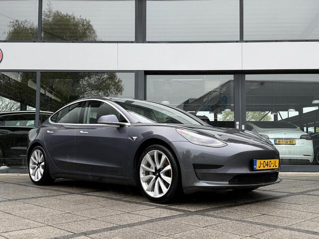 Tesla Model 3 Range Plus RWD | Autopilot | Panorama | Leder |