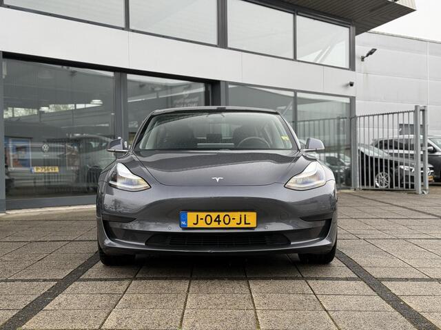 Tesla Model 3 Range Plus RWD | Autopilot | Panorama | Leder |