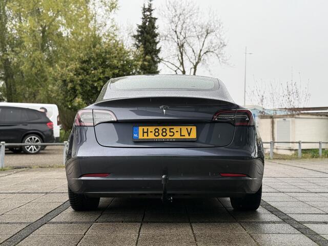 Tesla Model 3 Range Plus RWD | Autopilot | Panorama | Leder |