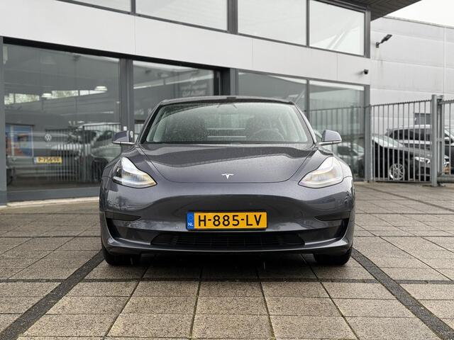 Tesla Model 3 Range Plus RWD | Autopilot | Panorama | Leder |