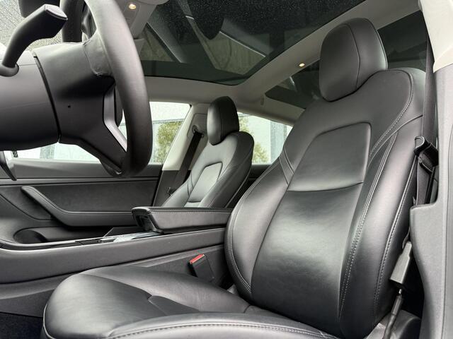 Tesla Model 3 Range Plus RWD | Autopilot | Panorama | Leder |
