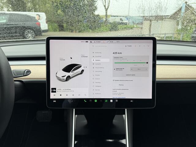 Tesla Model 3 Long Range AWD Dual | Autopilot | Panorama | Leder |