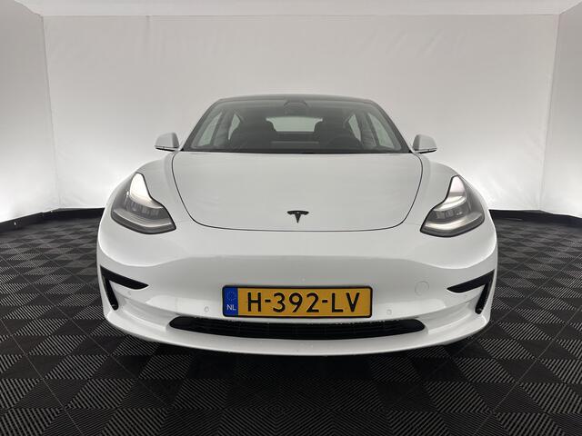 Tesla Model 3 Standard RWD Plus 60 kWh [ 3-Fase ] (INCL-BTW) Aut. *PANO | AUTO-PILOT | NAPPA-LEATHER | KEYLESS | FULL-LED | MEMORY-PACK | SURROUND-VIEW | DAB | CARPLAY | DIGI-COCKPIT | LANE-ASSIST | COMFORT-SEATS | 19"ALU*