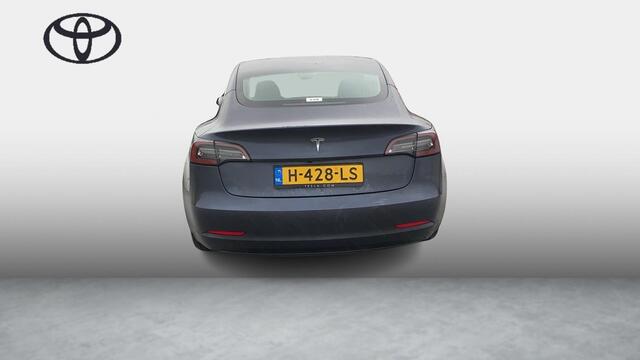 Tesla Model 3 STD RANGE-PLUS 239 PK ACCUTEST 86 %! 1e EIG. LEDER INTERIEUR. SLECHTS 81.000 KM TOT 2 JAAR GARANTIE