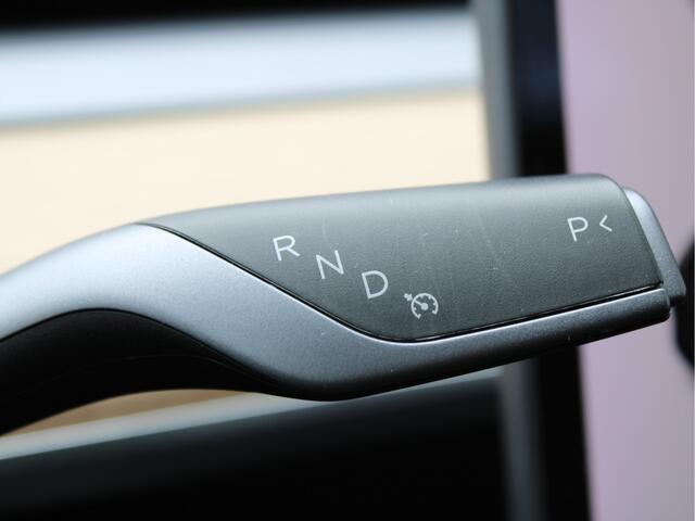 Tesla Model 3 Standard RWD Plus 60 kWh 1e Eig./Autopilot/Panoramadak/NAVI/PDC/Leder/Adaptive Cruise/Stoelverwarming
