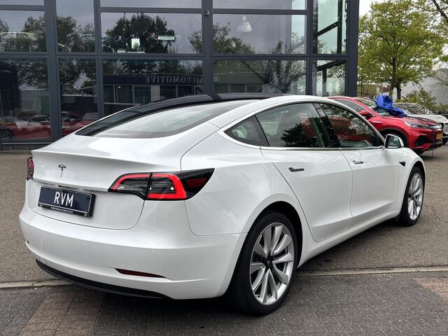 Tesla Model 3 Standard RWD Plus 60 kWh AUTOPILOT | LEDER | RIJKLAAR INCL. 12 MND. BOVAGGARANTIE