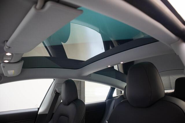 Tesla Model 3 Long Range AWD 75 kWh | 19 Inch |