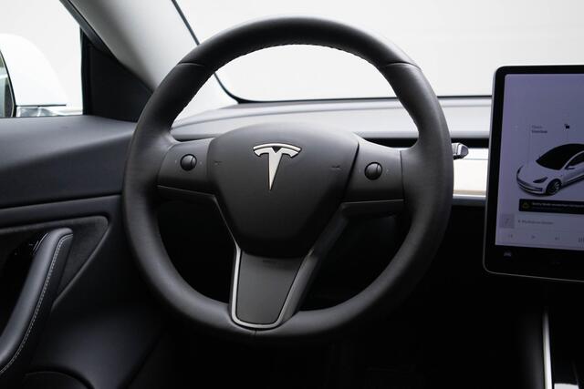 Tesla Model 3 Long Range AWD 75 kWh | 19 Inch |