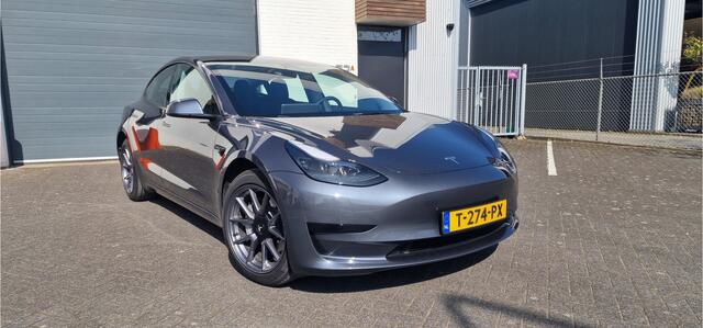 Tesla Model 3 Standard RWD Plus 60 kWh