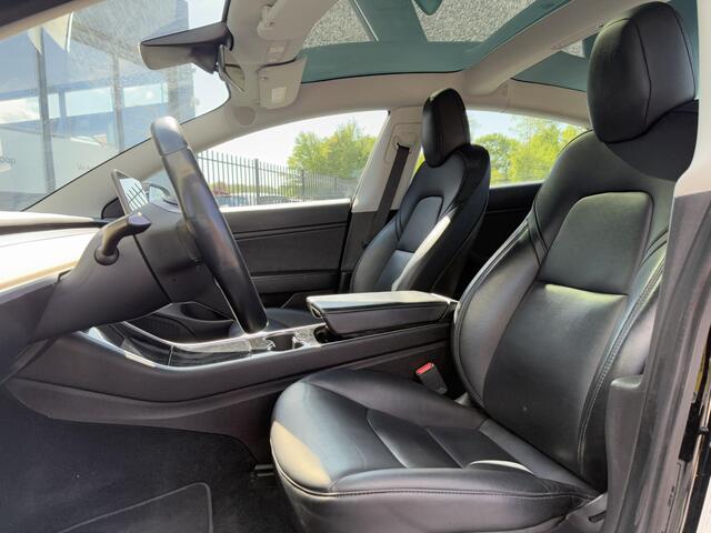 Tesla Model 3 Long Range RWD 75 kWh 1e Eigenaar,Autopilot,Panodak,BTW Auto,Leder,360 Camera,NL Auto,N.A.P,Nieuwe APK bij Aflevering