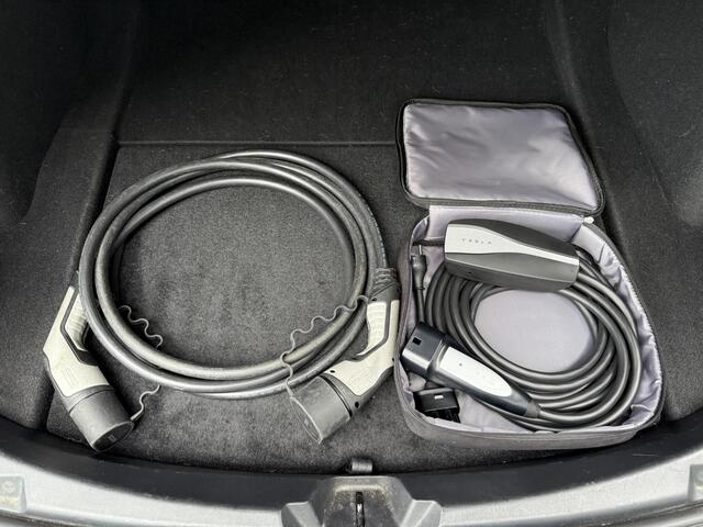 Tesla Model 3 Range Plus RWD | Autopilot | Panorama | Leder |