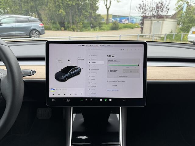 Tesla Model 3 Range Plus RWD | Autopilot | Panorama | Leder |