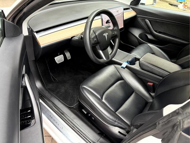 Tesla Model 3 Performance AWD 20''Lmv, Panoramadak, Camera