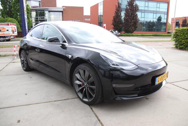 Tesla Model 3 Long Range AWD 75 kWh 476pk, Leder, Pano, Autopilot, Performance velgen Lente aanbieding!
