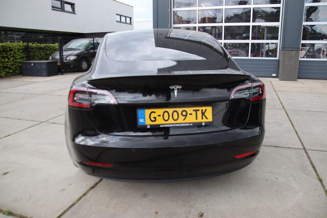 Tesla Model 3 Long Range AWD 75 kWh 476pk, Leder, Pano, Autopilot, Performance velgen Lente aanbieding!