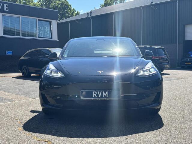 Tesla Model 3 Standard RWD Plus 60 kWh AUTOPILOT | LEDER | RIJKLAAR INCL. 12 MND,. BOVAGGARANTIE