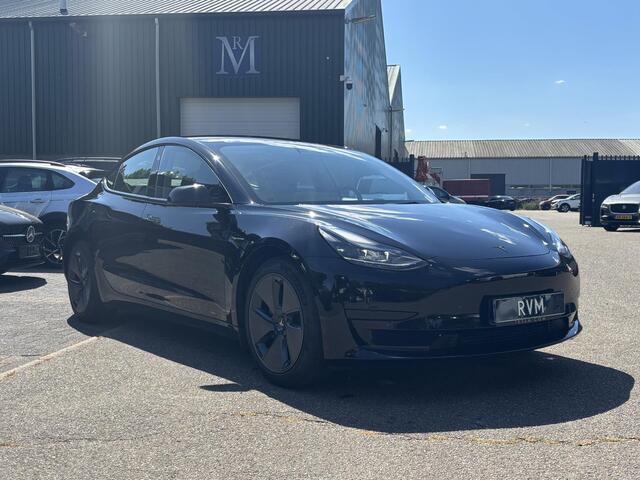 Tesla Model 3 Standard RWD Plus 60 kWh AUTOPILOT | LEDER | RIJKLAAR INCL. 12 MND,. BOVAGGARANTIE