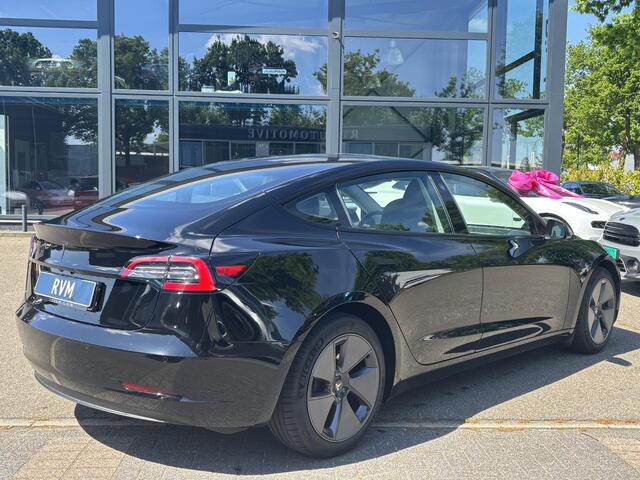 Tesla Model 3 Standard RWD Plus 60 kWh AUTOPILOT | LEDER | RIJKLAAR INCL. 12 MND,. BOVAGGARANTIE