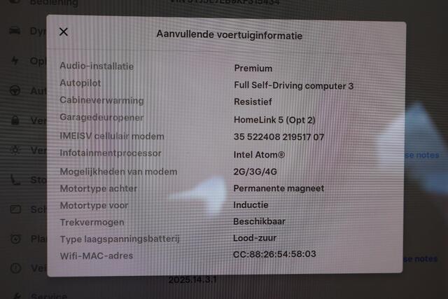 Tesla Model 3 Long Range AWD 75 kWh SOH 82%, Panoramadak, Autopilot, Trekhaak, Lederen interieur,