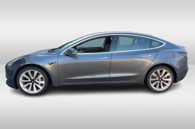 Tesla Model 3 Long Range AWD 75 kWh / Trekhaak / Autopilot / Panoramadak / Camera / Premium Audio / 19'' / Leder