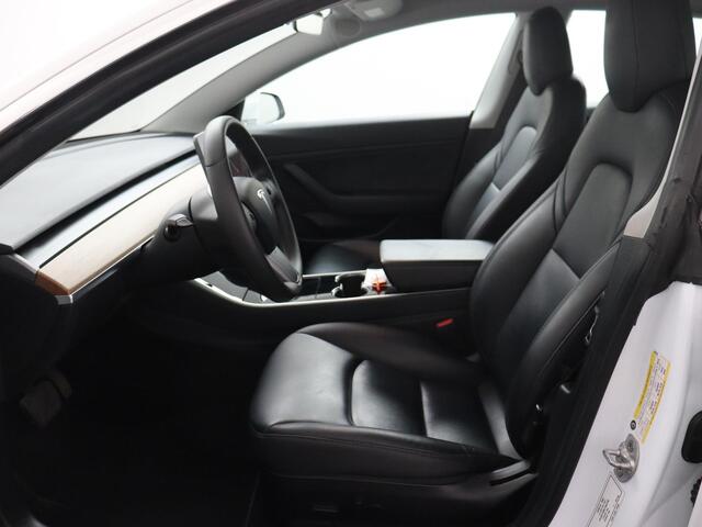 Tesla Model 3 Long Range AWD 75 kWh | Trekhaak | Pano | Navigatie!