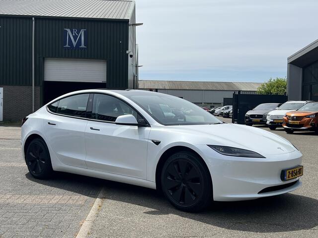 Tesla Model 3 RWD 60 kWh ORIG. NL. NAP KM. | NIEUWSTAAT | AUTOPILOT | TESLA GARANTIE T/M 3-2028