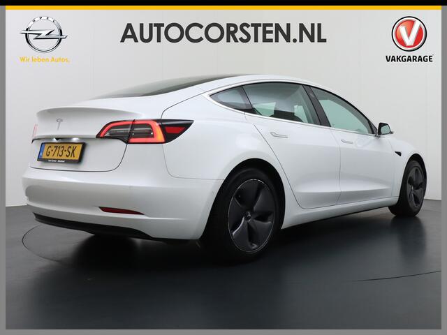 Tesla Model 3 RWD SR+ 60kWh 325PK Lmv 18" AutoPilot Leder PanoDak Adaptive-Cruise Lmv Camera's Elektr.-Stuur+Stoelen+Spiegels+Geheugen+Easy-Entry+Verwarmde stoelen Park assistent PDC WIFI Lane-Assist Speed-Assist Navi LED Comfortstoelen ACC DAB Keyless en Voorverwarmen