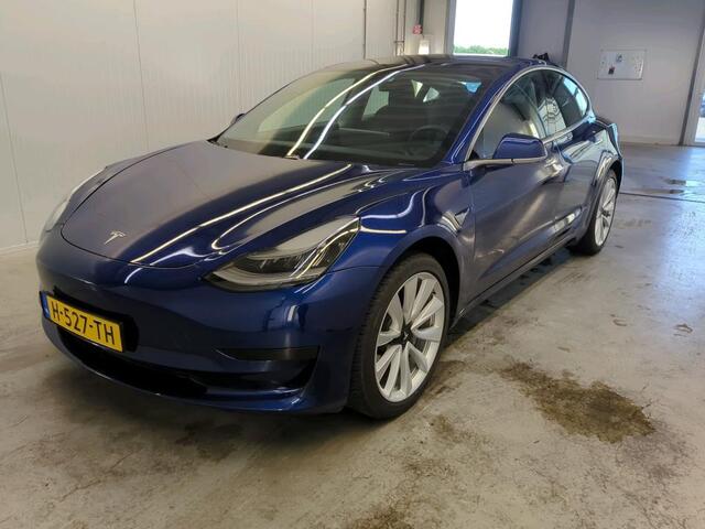 Tesla Model 3 Range Plus RWD | Autopilot | Panorama | Leder |
