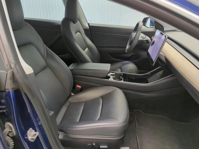 Tesla Model 3 Range Plus RWD | Autopilot | Panorama | Leder |