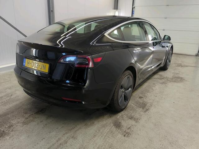 Tesla Model 3 Range Plus RWD | Autopilot | Panorama | Leder |