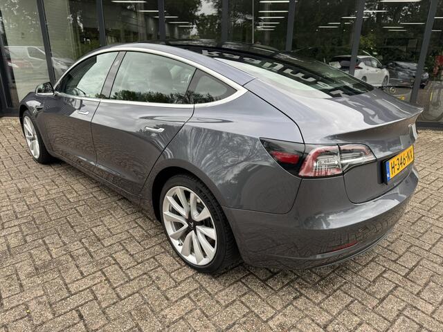 Tesla Model 3 Long Range AWD 75 kWh*Premium Audio*