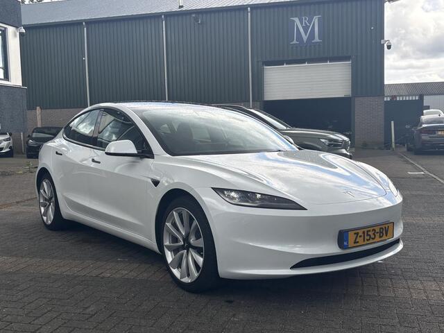 Tesla Model 3 RWD 60 kWh HIGHLANDER | AUTOPILOT | TESLA GARANTIE T/M 3-2028
