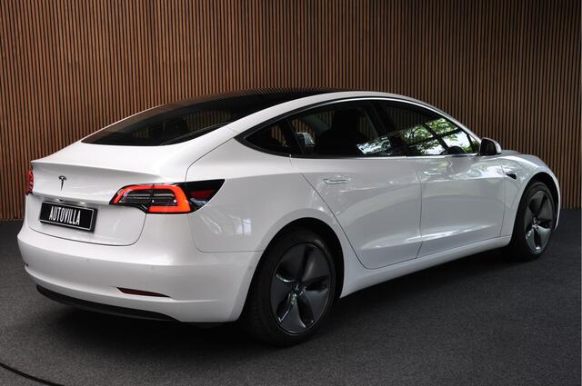 Tesla Model 3 Standard RWD Plus 60 kWh