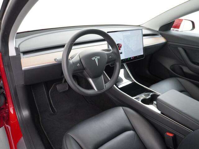 Tesla Model 3 Long Range AWD 75kWh 463PK **Trekhaak** Lmv FSD-3 Computer Premium Audio AutoPilot Panoramadak Camera's Leer Adaptive-Cruise-Control+Stop&Go Pdc Dual-Ecc Dual-Motor Keyless 4WD Stoel en achterbank verwarming Elektr.Stoelen+Memory+Easy-Entry WiFi 1e Eigena