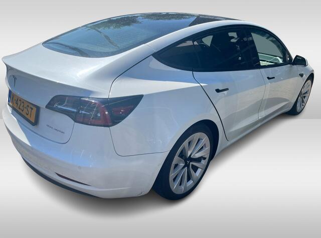Tesla Model 3 Long Range AWD 75 kWh / Autopilot / Carbon / Panoramadak / Camera / Premium Audio / 19'' / Leder