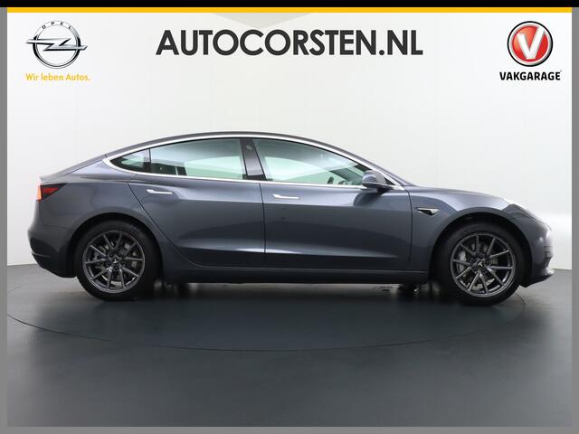 Tesla Model 3 RWD SR+ 60kWh Trekhaak Af-Fabriek Leder Adaptieve Cruise Control Panoramadak Stoelverwarming Navi Ecc Autopilot Camera's Lmv Intel Atom® Wifi Keyless DAB Spotify Apple Music Tidal Bluetooth Premium Luidsprekers 1.000kg Trekvermogen 1e Eigenaar Origineel N
